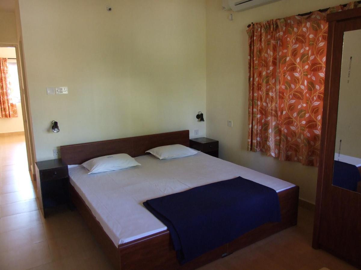 Empire Guest House Calangute Ngoại thất bức ảnh