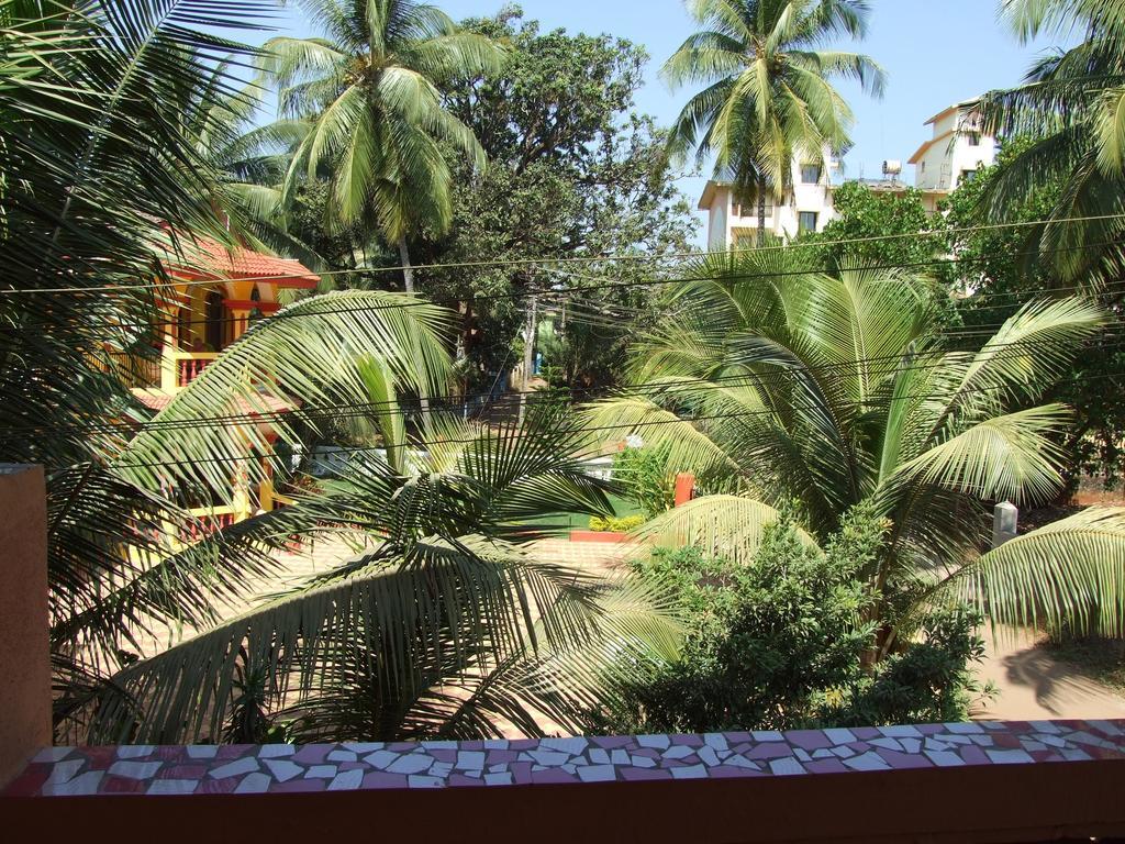 Empire Guest House Calangute Ngoại thất bức ảnh